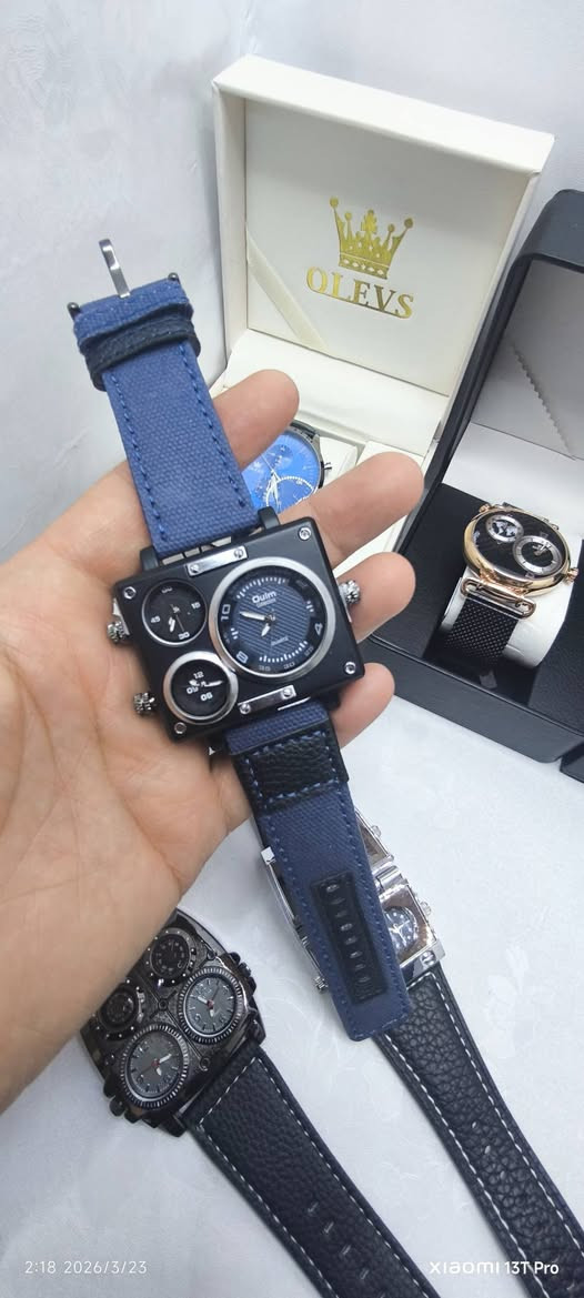 عشاق الساعات الغريبة
يتوفر جلد 
وحديد 
موديلات وتصاميم مختلفة...


**إذا كنت صاحب هذا الإعلان وتريد حذفه لأي سبب، رجاءا أرسل رسالة إلى الدعم الفني**