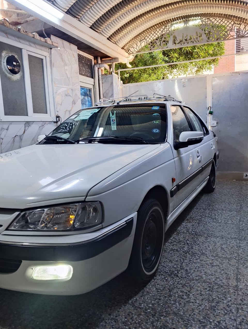 سلا م عليكم للبيع بيجو بارص مويل 2013 رقم بابل رقم دولي سنويه جديده ل 2030 سياره جاهزه من كل شيء العنوان في بابل الرقم ***********
