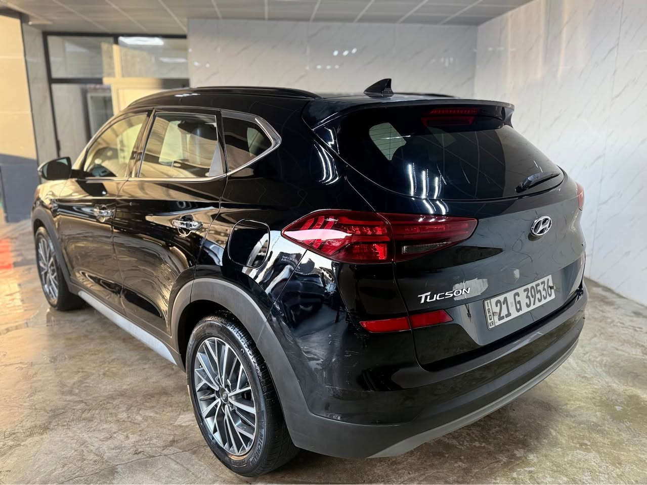 Hyundai Tucson
30.000KM
مۆدیلی 2020
بۆنیت و چەمەلەخی بۆیاخه  
فول مواسەفاتە :کوشن جلدو کوشن ساردو گەرم و پانۆراماو دەبڵ ئەکسل و کامێرا ٣٦٠ و بەسمەو سنوق جەگ
نرخی 158$💵
سلێمانی📍
0770 154 4148📞 السليمانية, العراق
