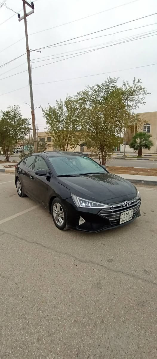 السلام عليكم النتره موديل 2019وارد  امريكي ماشيه 58بيه جاملغ وبنين بدون داخل فول مواصفات رادار نقطه عمياء شاشه كامره تحكم استيرن فتحة سقف مكينه كير جاهزه مكاني واسط عزيزيه السعر 119///***********
