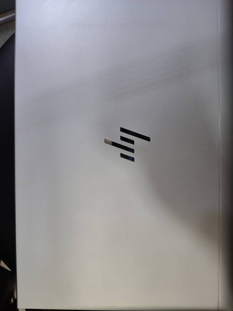 عندي لابتوب للبيع🔥💯"مواصفات اللابتوب: معالج Core i5 من الجيل الحادي عشر، 8 جيجا بايت رام، 256 جيجا بايت SSD، شاشة 14 إنش. شحن بلو. نظافة الجهاز 100%."


**إذا كنت صاحب هذا الإعلان وتريد حذفه لأي سبب، رجاءا أرسل رسالة إلى الدعم الفني**