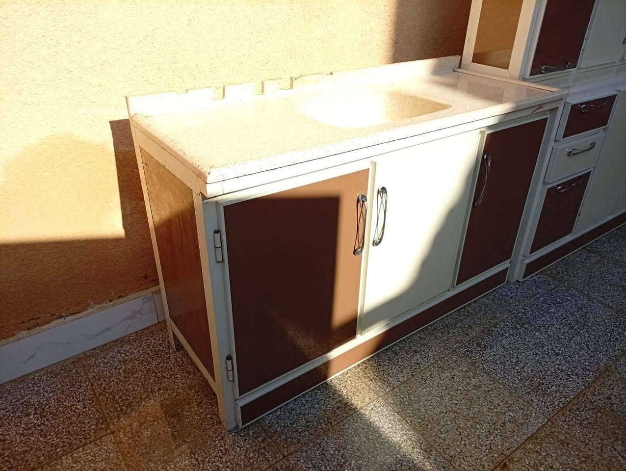 كاونتر البيع مكان بغداد كماليه اكو توصيل بكروه رقم *********** سعر 675 بي مجال
