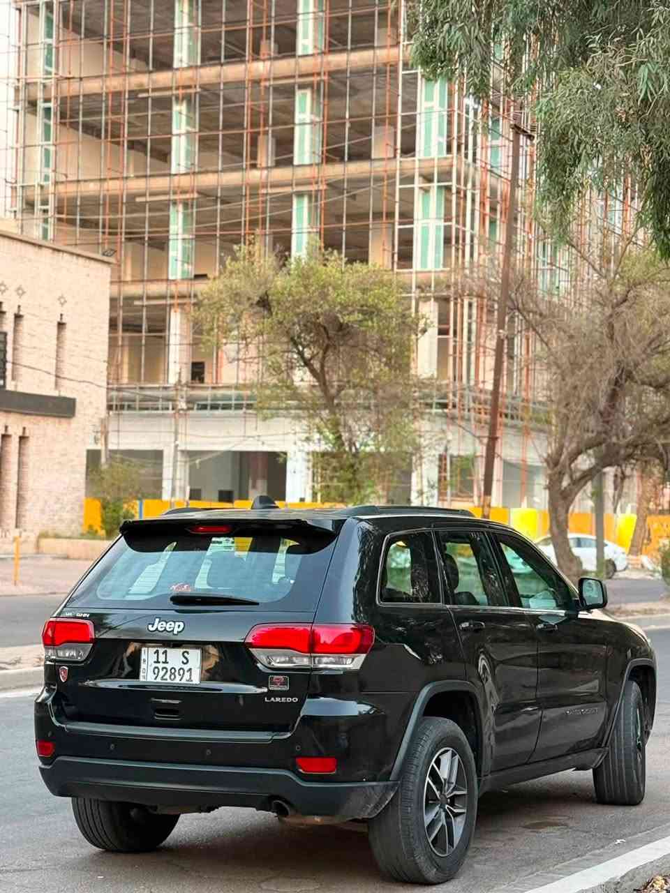 جيب كراند وارد امريكي.
موديل (2020).
لون اسود.
ماشية (122km الف) فقط.
صور الحادث موجوده بالصور بالاخير.
مكينة كير حدادية كفالة عامة.
تفاصيل البدي:- مبدل جاملغ ونص البنيد صبغ. سونارين موجود عندي
دواخل سليم. بدون دبل كود بدون شاصي بدون لغد.

رقم بغداد تحويل مباشر.
الموقع بغداد. الكرادة.
السعر (200$) فقط.
للاستفسار اكثر الاتصال او مراسلة واتساب:-
 
***********
