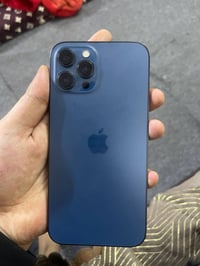 آيفون ١٢ برو ماكس • ١٢٨ • بطارية ٨٠