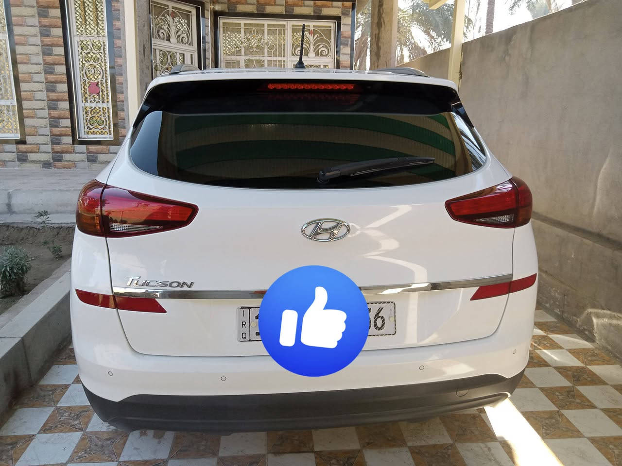 السلام عليكم
توسان2020

 سنويه مجدده ورقم الماني بغداد 
 خليجي محرك 2000 سايد بريك رجل 
حساسات أمامي خلفي كشن كهربائي كامره خلفيه دواره وخمس عدسات متحركه

السياره جديده وحلوه ومال جناي حته غرامات ماعليهه دينار ومناقصهه اي شي والتصوير مقلل من حلاتهه. مكاني الحله /الحمزه الغربي 
 
السعر 220 قفل 

للتواصل واتساب ***********
