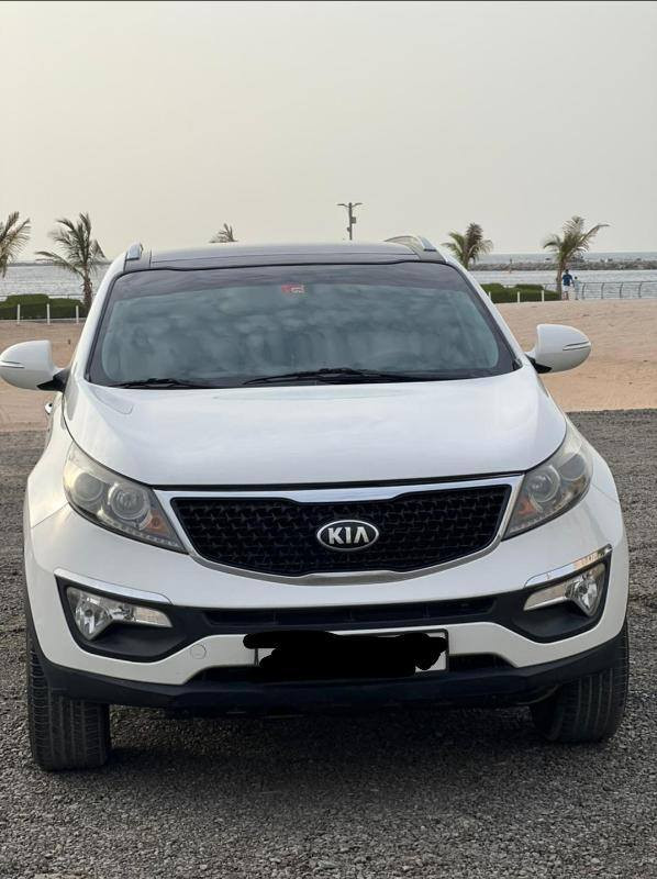 سبورتج 2014 فول جلد بانورما  بيها باب السايق صبخ اثر شخوط والباقي مكفول ماشيه 126 
السعر 135 وبيها مجال حك الجيه فقط
مكلف بالنشر وغير متواجد ع الفيس 
***********
