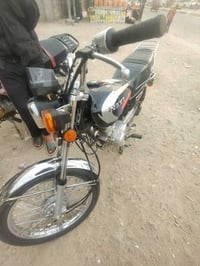 نامه موديل 26 بعدها زيرو ماماشيه فقط العداد بي كسر بس شغال نازله بشهر ...