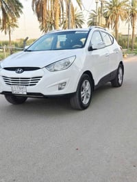 توسان ٢٠١٣ • خليجية • كاميرا وحساسات