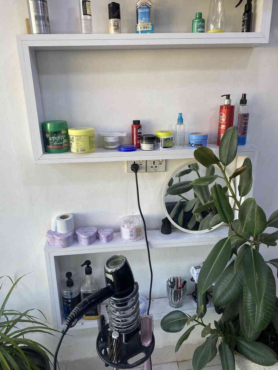 سلام عليكم عدنا مواد حلاق البيع
كولش نضيف 
عينوان كركوك رحيماوا لي تفاصيل اتصال علي وتساب 
***********
