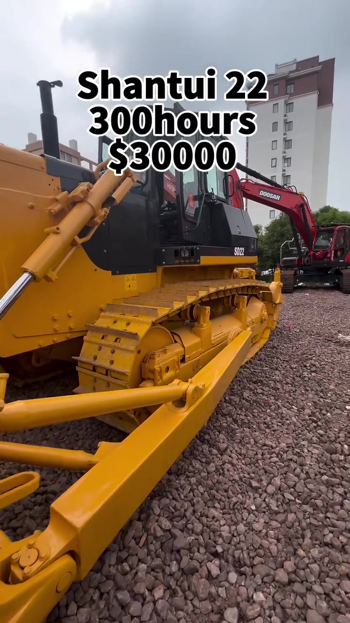 With its three core strengths✅
fuel efficiency, durability, and ease of operation✅
the Shantui SD22 has become the global best-seller among bulldozers under 300 horsepower, making it your unrivaled choice for high-efficiency revenue generation.  #HYUNDAI225 #二手挖掘机 #Komatsu35 #cat349d2l #MachineryExport #豪沃 #Yanmar35 #doosanexcavator #ZL50GN #Sany365 #Shantui #怪手 #挖掘機


**إذا كنت صاحب هذا الإعلان وتريد حذفه لأي سبب، رجاءا أرسل رسالة إلى الدعم الفني**