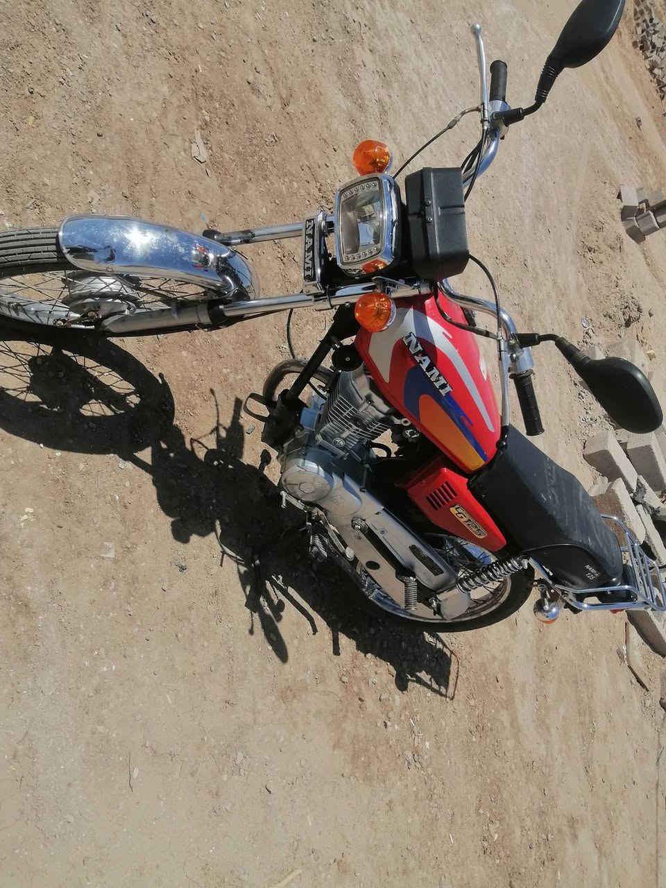 سلام عليكم دراجه شاصي  16 وراق اصولي تعمير 24 كله جديد انضف من صوره خير من الله دراجه مال جناي ماناقصه برقي سعر 650 بيه مجال قضاء الرفاعي
***********
