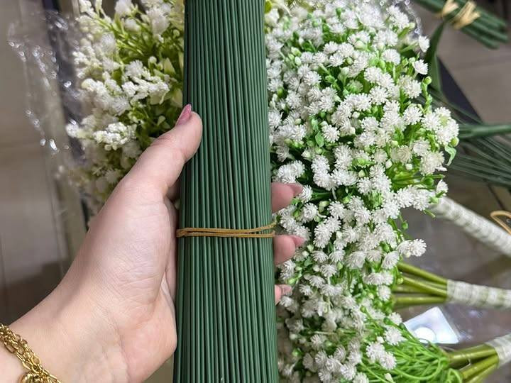 متوفر أدوات أعمال يدويه 
للحجز واتس ***********
جمله مفرد 
جميع ادوات أعمال الورد
