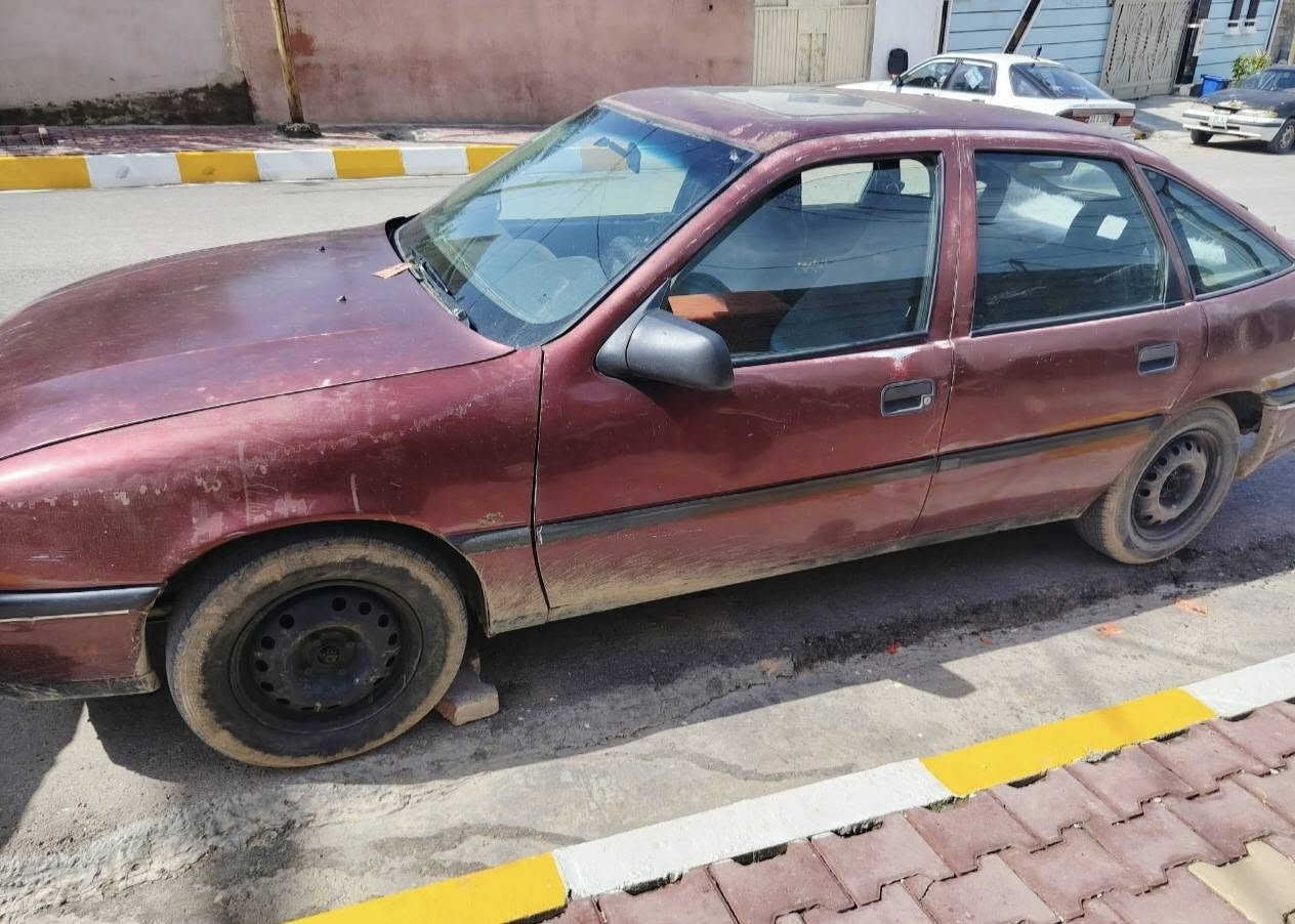 اوبل فكتره محرك ١٦٠٠ موديل ٩٤ قايش عريض سنويه ساقطه صار سنه ديالى جلولاء السعر ٢٢ وبيه مجال ***********
