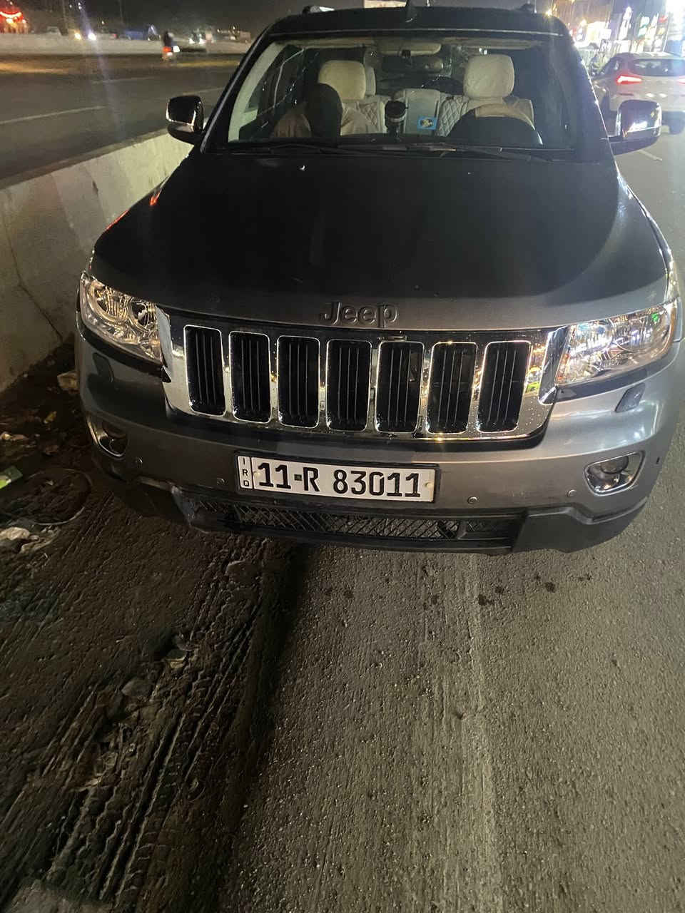 سلام عليكم لبيع مروس حسب قناعه سياره بسمي موضح بل تصوير ضربه بعده ما معمره خير من الله مكينه تبريد صدر تخم تاير جديد دخل جديد مديل 2012تصل ***********
