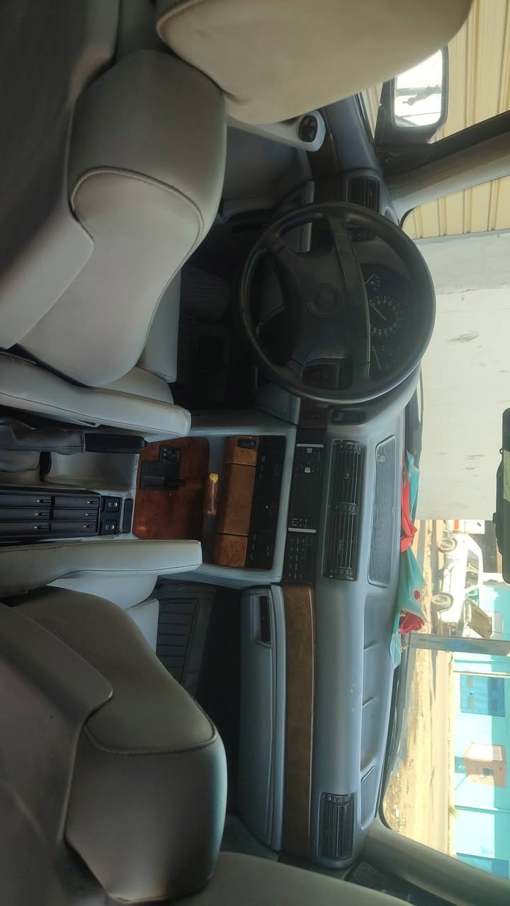 بيم للبيع حجم 730 موديل 93 فول داخل اوف وايت دبل جام ابلادي برده خلفيه كهرب تبريد اربع جوم كهرب قفل اكسن كروز سرعه اربك استيرن خمسه ويل كب شعاع اصلي صاج ملكي دبل جكمجه السعر 65 بيها مجال قليل *********** /***********
