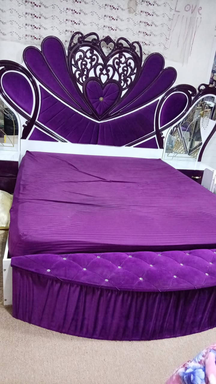 لبيع هاي غرفة متكونة من 6قطع


**إذا كنت صاحب هذا الإعلان وتريد حذفه لأي سبب، رجاءا أرسل رسالة إلى الدعم الفني**