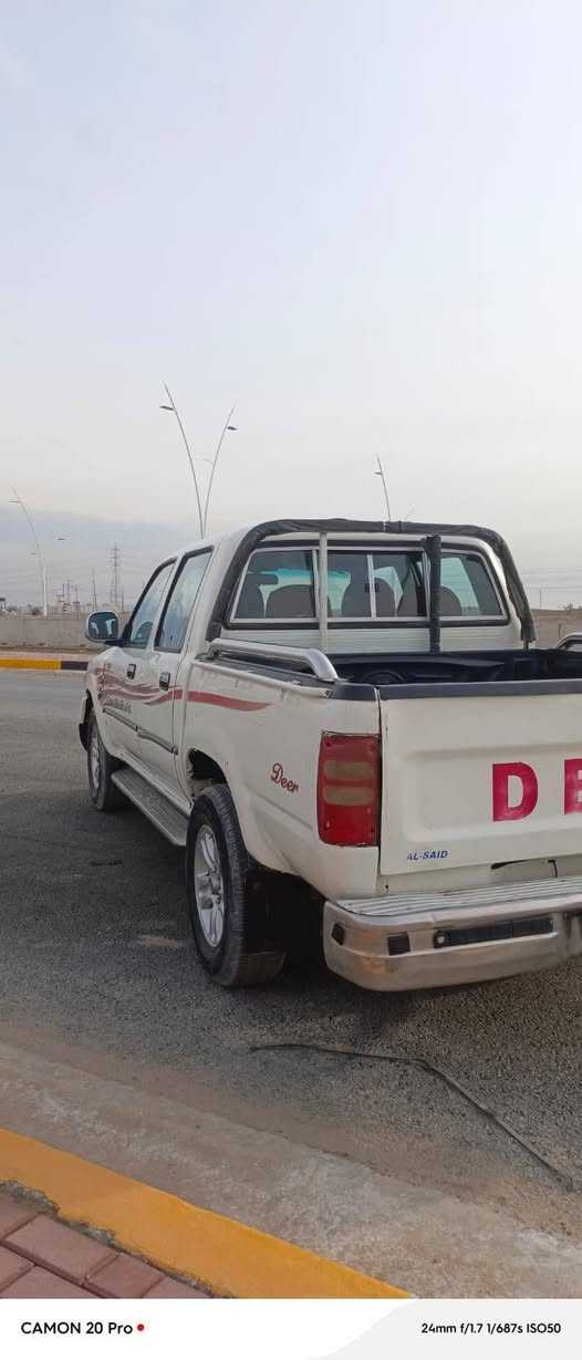 السلام عليكم للبيع سوبر دير موديل 2011 رقم صلاح الدين تحويل شرط كير مكينه شرط السعر 65  وبيها مجال العنوان سامراء ***********
