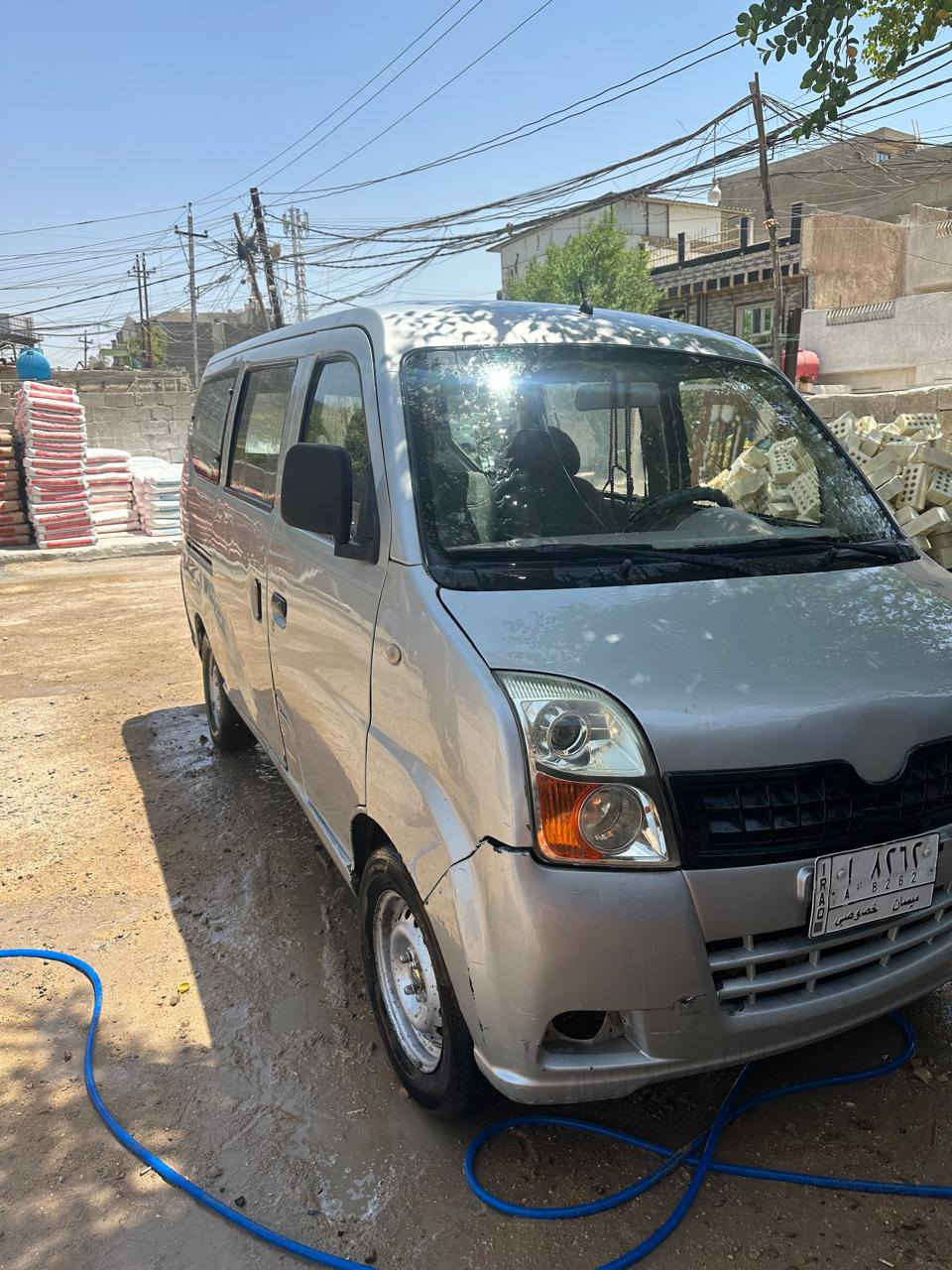 السلام عليكم سياره ليفان 2012  للبيع7راكب كشن تحوير حاطلهه تصير10راكب   سنويه مامنتهيه مشروع وطني  الكير كلجاته تفلشن ميكلفك100الف بس 
سعرهه 30 ورقه او مراوس بسياره صالون 
*********** البصرة, العراق
