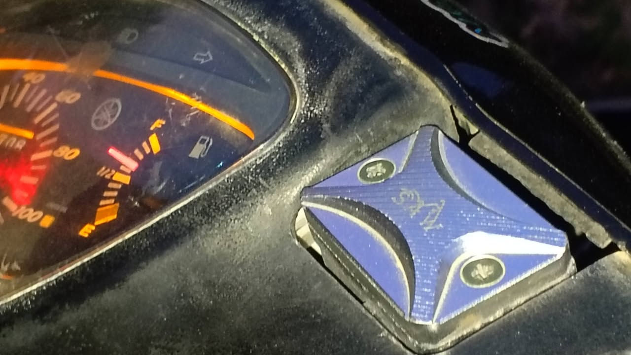 ماكس للبيع مفتوحه مبدل بوشه وبستم 
مزوده 
وياله نجمه⭐رصاصي
قبق عمبار saw♑
دبلات امامي رصاصي 
سلف 55
يدات بريك AHE 
السوادات مختمه فقط 
اخذ بس الصالنصه انطيك البلادي مالتها سعر 750 وبيه مجال للشراي 
رقم ***********
