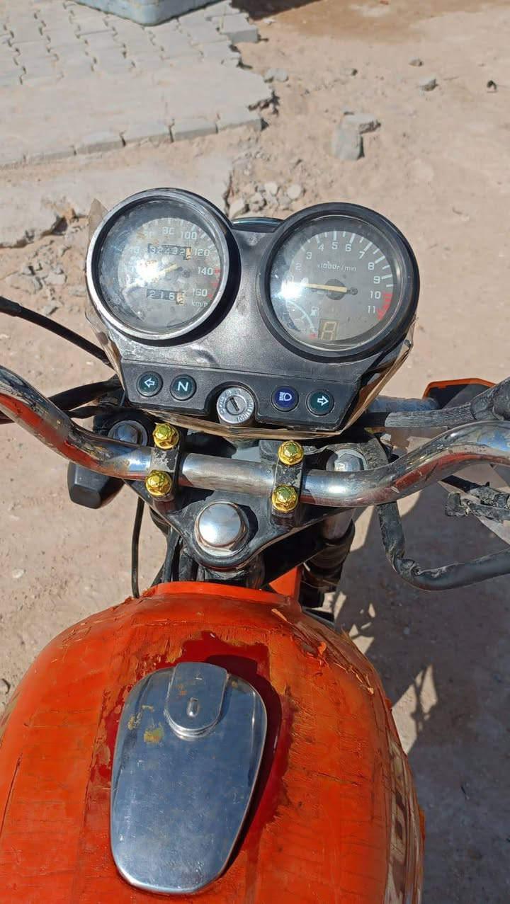 دايون عضم 23 مكان كربلاء طريقه علم كربلاء نجف عمود 1205 سعر ٦٥٠ بيه مجال ***********
