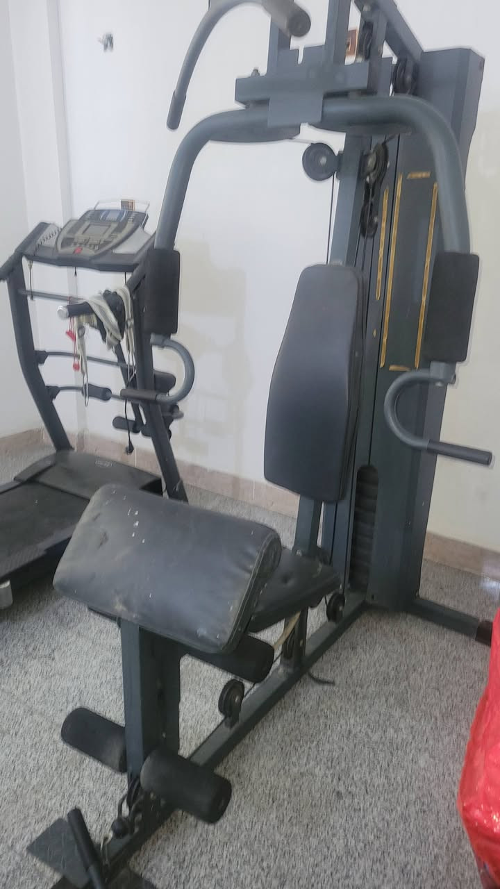 للبيع نضافة 90%جهاز ين400الف بغداد السيديه ***********
