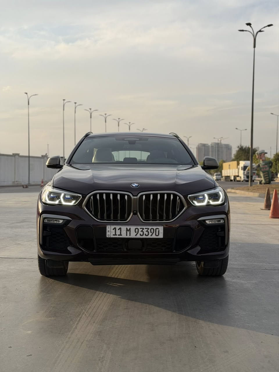 BMW X6 M competition 8سلندر 🚀 🚀
٢٠٢١ موديل 
المواصفات : فول للاخير مواصافات M معروفه 
بوب شفط وانت صاعد
مغلفهbbf 
وكاله العروش جديده جدا
السعر 68 الف $ بيها مجال شي بسيط 
التواصل ***********
