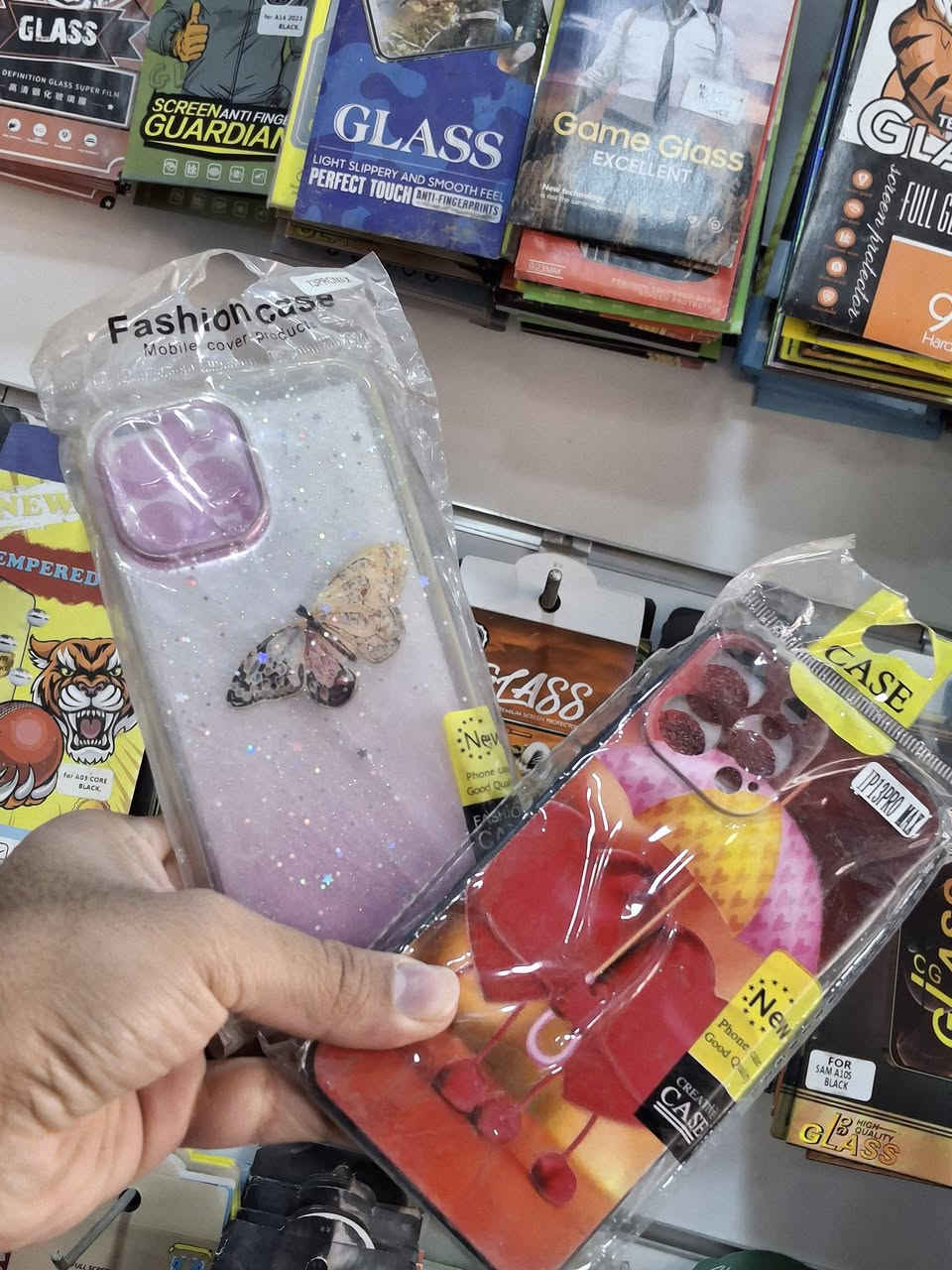 شلعه كفرات مشكل ايفون واندرويد 
سعر جدا مناسب 
عددهن ٢٤٠٠ تقريبا 
للاستفسار اكثر مراسله خاص


**إذا كنت صاحب هذا الإعلان وتريد حذفه لأي سبب، رجاءا أرسل رسالة إلى الدعم الفني**