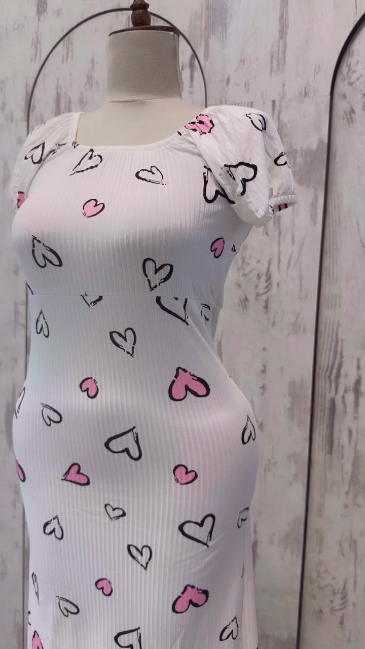 القماش: مصنوع من خامة قطنية عالية الجودة ناعمة على البشرة، تسمح بمرور الهواء وتوفر لكِ راحة تامة طوال اليوم.
القياس: فري سايز (Free Size).
الوزن المناسب: يلبس من 45 كيلو غرام إلى 80 كيلو غرام بفضل مرونة القماش العالية.
(15)


**إذا كنت صاحب هذا الإعلان وتريد حذفه لأي سبب، رجاءا أرسل رسالة إلى الدعم الفني**