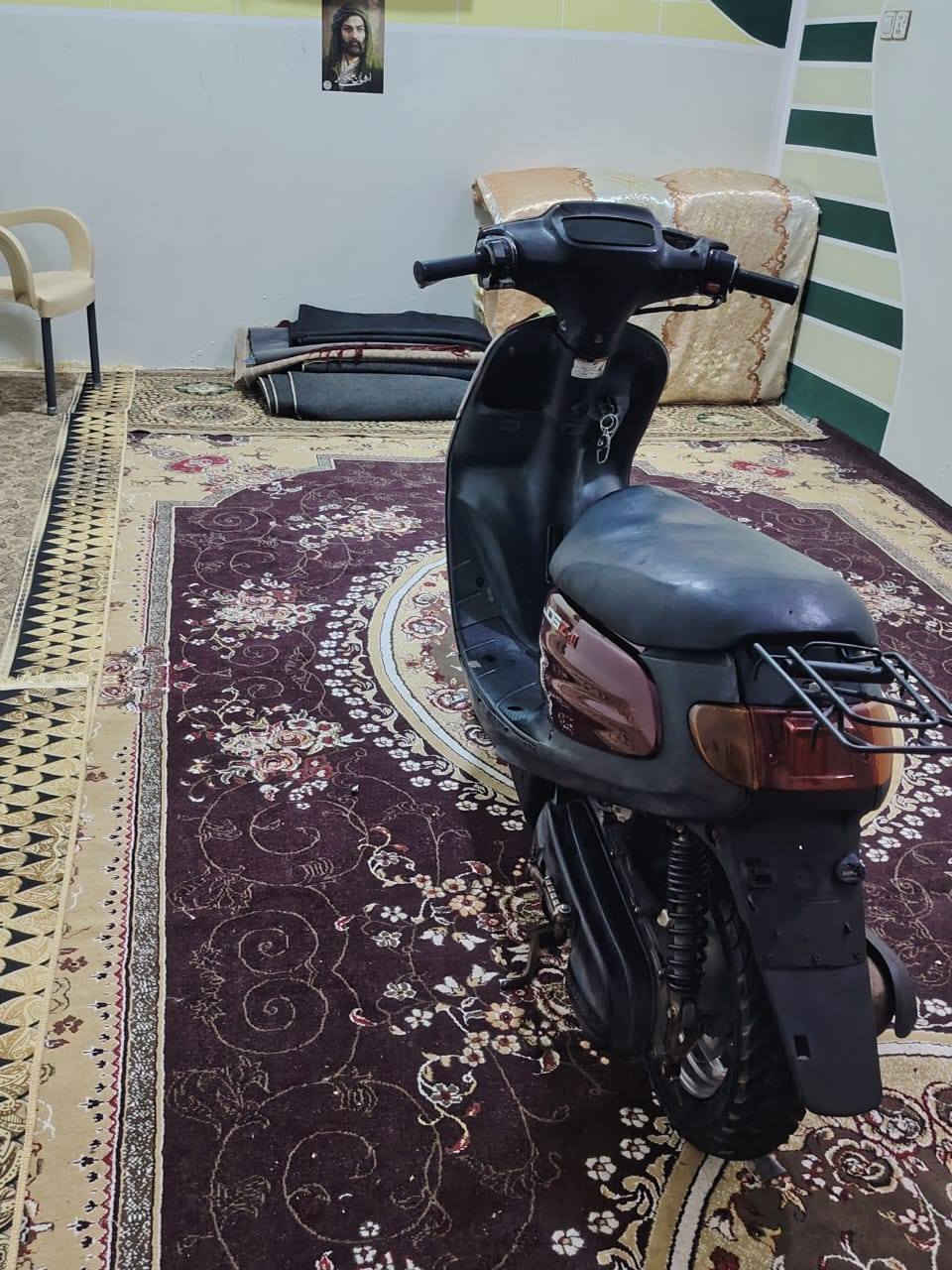 سلام عليكم عندي دراجه منغولي دراجه حلوه احلى بعد من الصوره ماكينه ناعمه مكاني  بالرميثه  *********** وشراء بخير ويدلل
