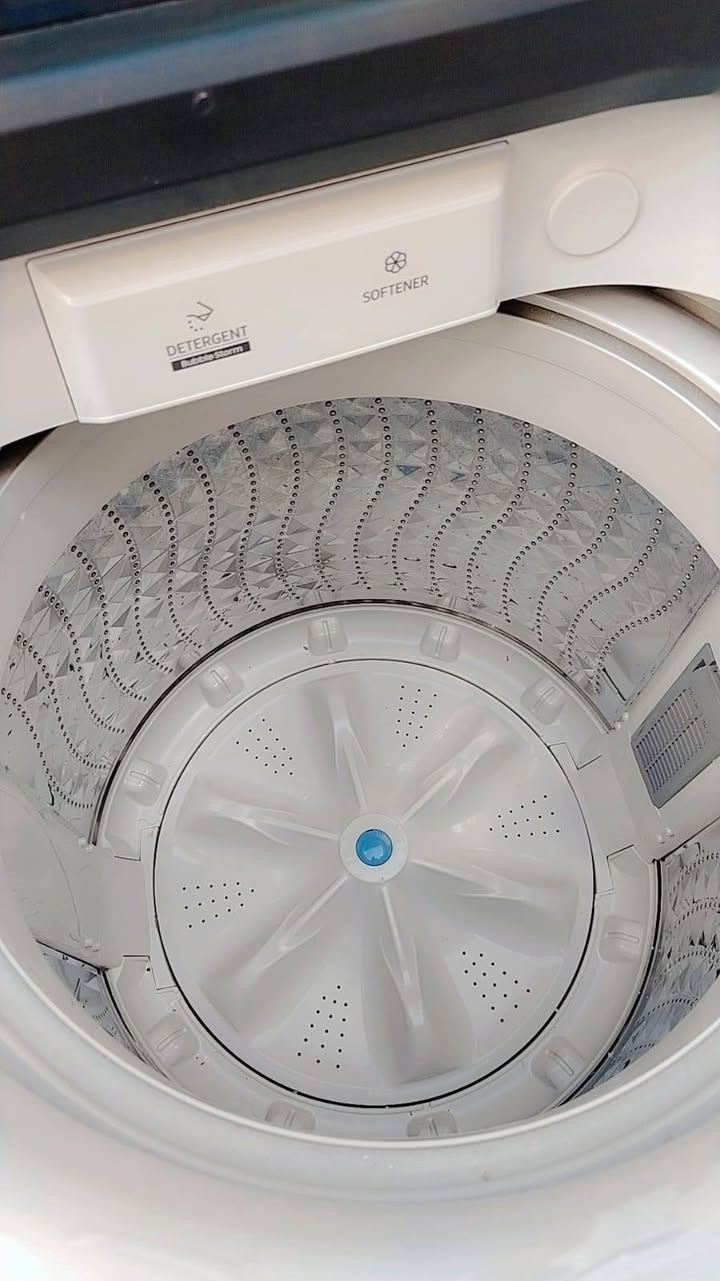 غسالة اوتماتيك استعمال قليل نضيفة سامسونك شغالة ب٣٠٠ وبيها مجال العنوان كربلاء طويريج السياحي للستفسار عل خاص


**إذا كنت صاحب هذا الإعلان وتريد حذفه لأي سبب، رجاءا أرسل رسالة إلى الدعم الفني**