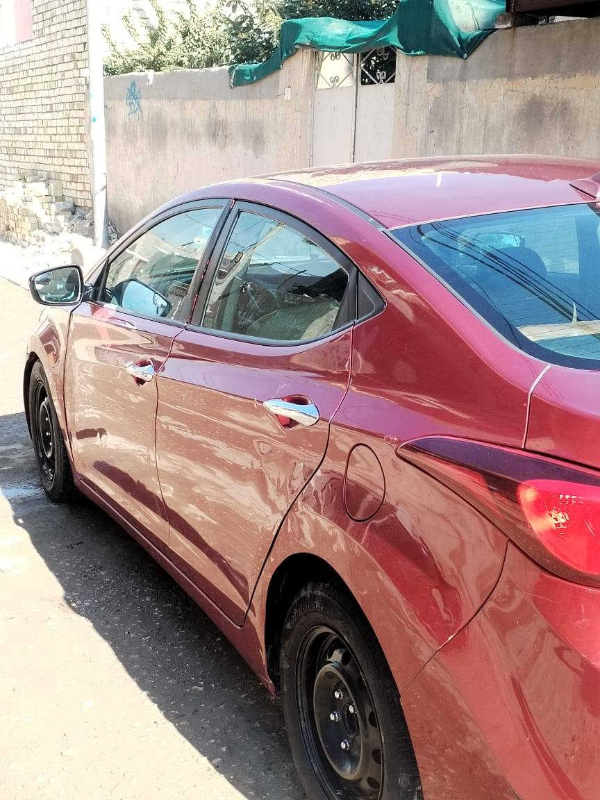 سلام عليكم النتره ٢٠١٥ أمريكي حادثه
باب اليمن بيه باردات شي بصيط
 مكينه كير تبريد حداديه خير من الله
السياره بسمي بابل ألماني مكانه بابل
جسر نادر السعر ١١٥ بيه مجال بصيط
رقم ***********
