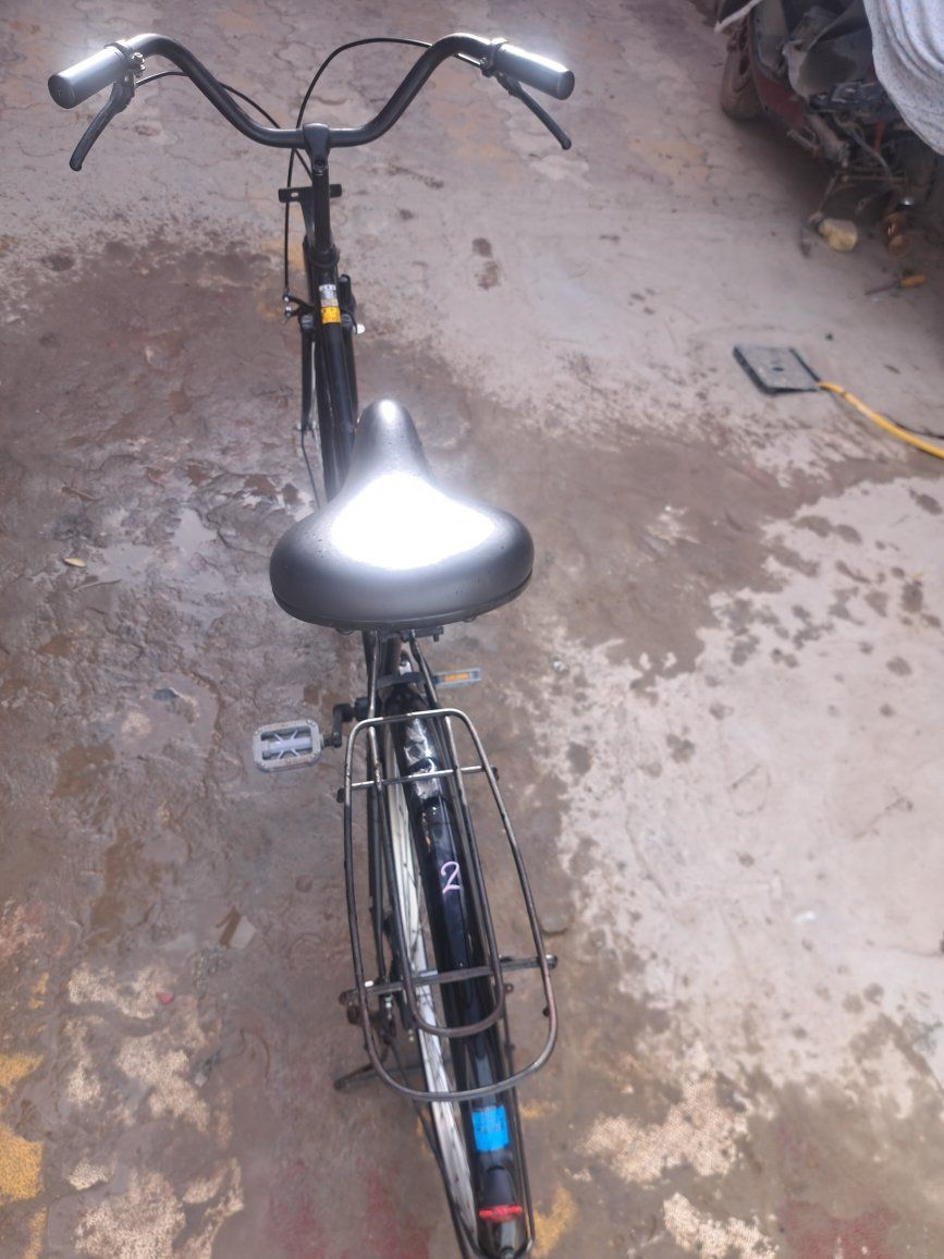 السلام عليكم باسكل للبيع نضيف حجم ٢٧ 
سعر٩٠ الف مكان قرب مستشفى


**إذا كنت صاحب هذا الإعلان وتريد حذفه لأي سبب، رجاءا أرسل رسالة إلى الدعم الفني**