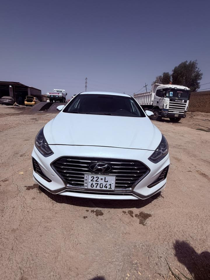 سلام عليكم سوناتا موديل 2019وارد كندي بيها بنيد مبدل وربع قطع صبغ بدون ضربه داخليه جاهزه من كلشي كير مكينه حداديه كله جديد رقم اربيل دولي تريد وكاله او تحويل السياره جديد ممتعوبه 
مكان السياره نجف الاشرف 
***********
السعر /110
