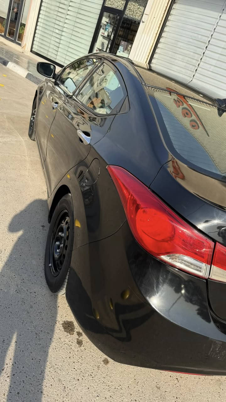 النترا 2013
النترا 2013 للبيع السياره جاهزة من كلشي 
حداديه ودبلات وتخم تاير وفلنجات ودسكات وماطور سترين ومشط وهاوزن خلفي كله جديد بدون اي نقص ومنظومه غاز جديده بالكامل 
حادثها جاملغ وبنيد وبيها قبق الجنطه مصبوغ 
السياره بأسمي 
 *********** 
السعر 103 وبيها مجال بسيط . مكانها الحلة
