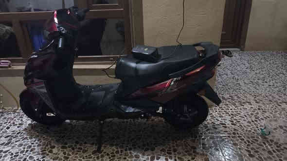 السلام عليكم دراجه شحن للبيع مواصفات فول 2025 دراجه فول نظافه 100% السعر بالخاص وهذا رقم موبايلي *********** 📞
