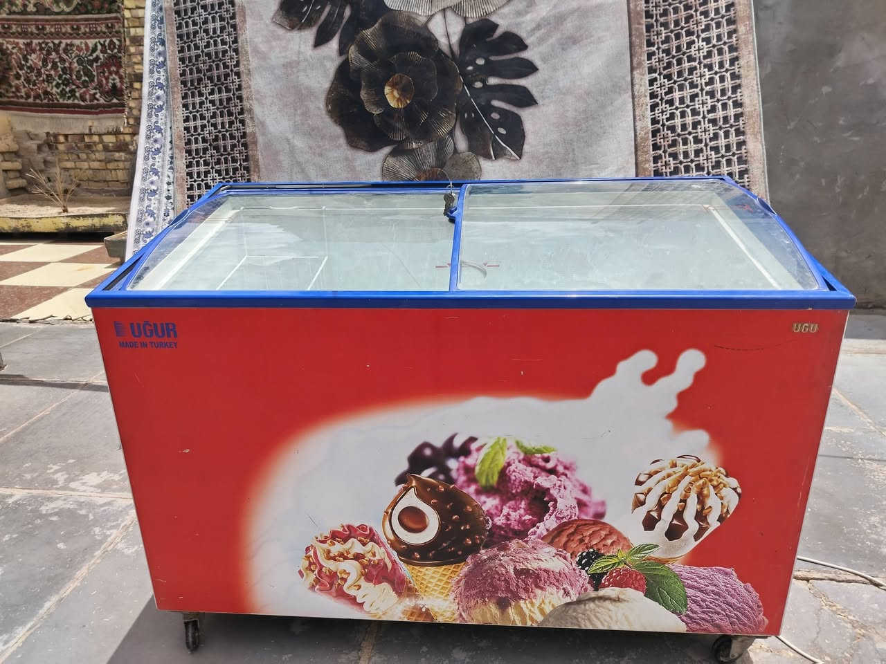 عارضه البيع شغاله ونضيفه ***********
