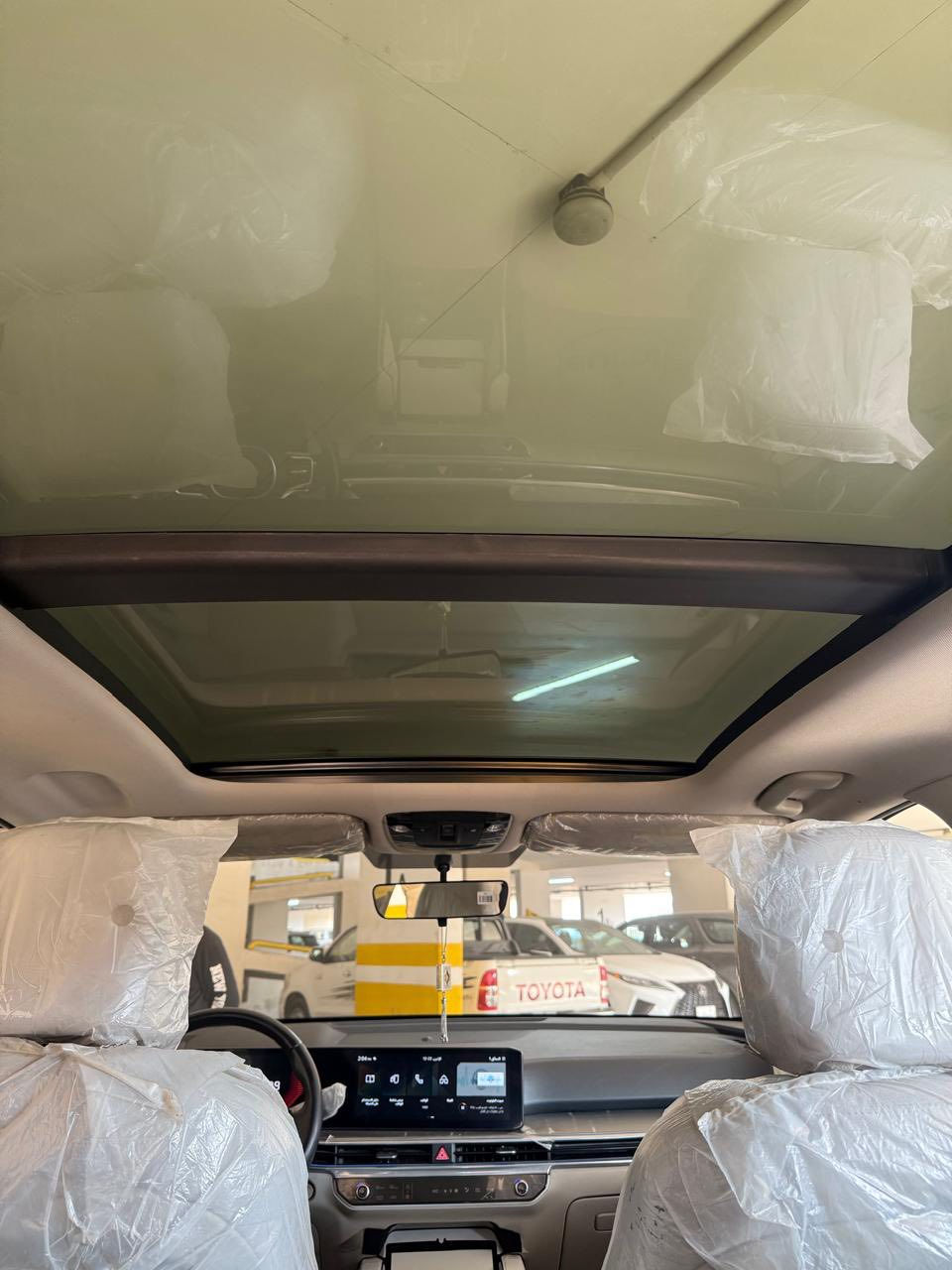 فول واحد عله واحد 
ضمان نم وكالة أكدال 

سورنتو موديل 24 خليجي

مكفوله كفاله عامه

فول مواصفات 

محرك 6سلندر

ماشيه 35 الف

بانوراما

كير ماوس

سايد بريك كهرباء 

شفتات ستيرن 

حساس امامي خلفي 

صندوق كهرباء 

ثلاث قطع تبريد 

سبعه راكب 

ويل 19

أوتو هولد 

كرسي كهربائي 

كشافات لد 

أربع وضعيات قياده 

جنطه كهرباء 

مانع انزلاق

تشغيل عن بعد 

شحن لاسلكي 

عداد سرعه جدتل 

رقم أربيل الجديد بأسمي 
مكان السيارة بغداد
حي اور 
تم تعديل السعر 328$ وبيهه مجال بسيط
مكلف بالنشر غير متواجد على الفيس 
للاستفسار اتصال فقط 
***********
