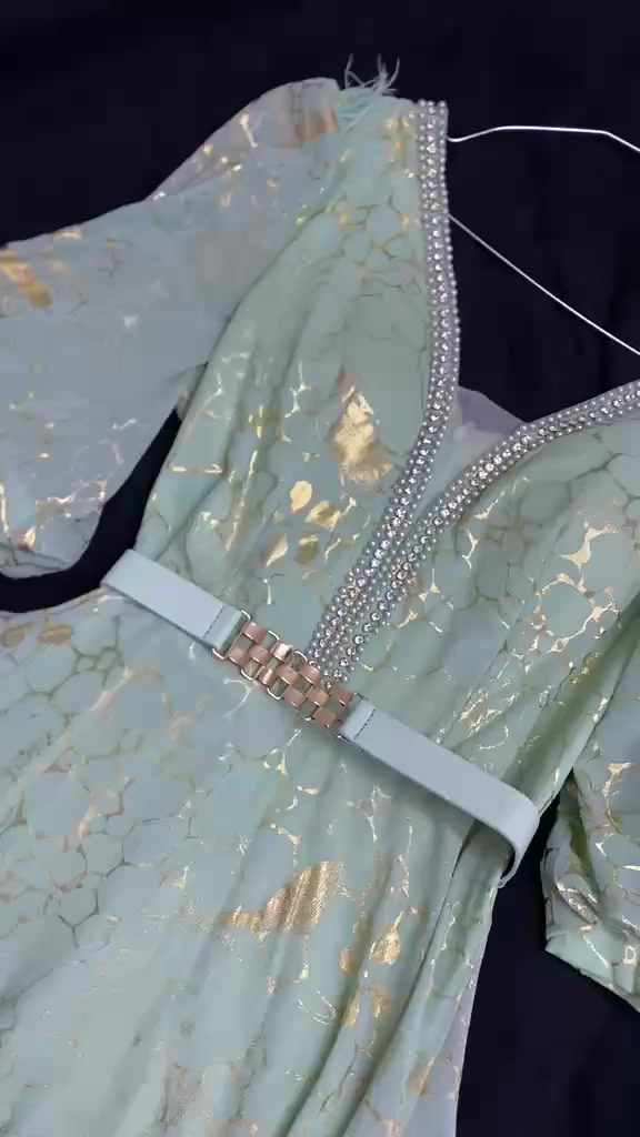 السلام عليكم عندي فساتين اخذتهن قبل شهر وامانه الله جديدات وملبوسات مره وحده وكل تفاصيل بل صوره موجوده وبيهن مجال


**إذا كنت صاحب هذا الإعلان وتريد حذفه لأي سبب، رجاءا أرسل رسالة إلى الدعم الفني**