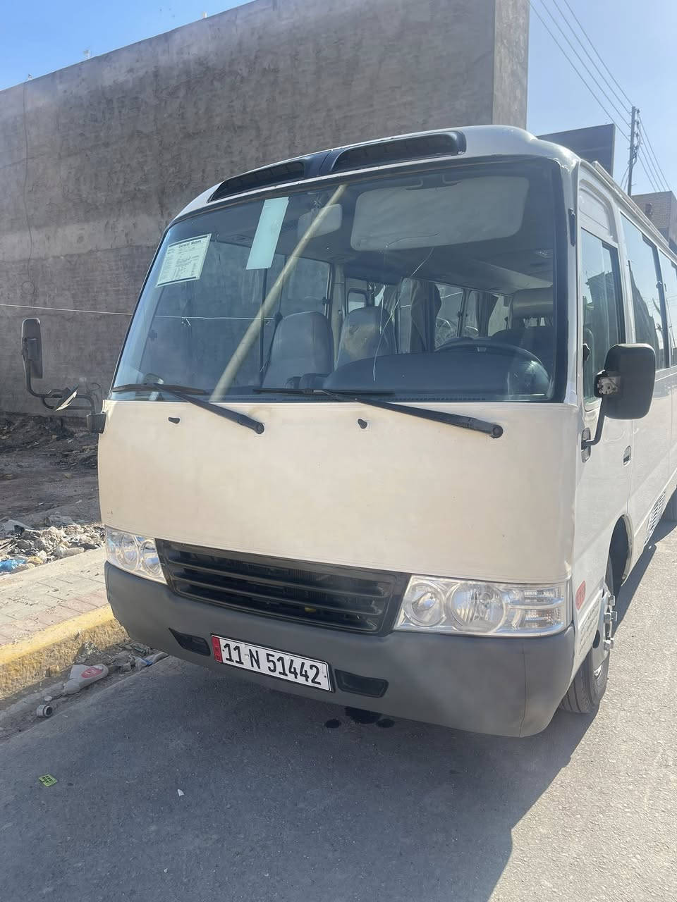 سلام عليكم 
2002بانزين جاهزه 
مكينه كير حداديه تبريد دوشمه جديده  تخم تاير جديد جوبلس عالي رقم نكليزي بغداد سنويه ل28
***********مكاني سماوه
