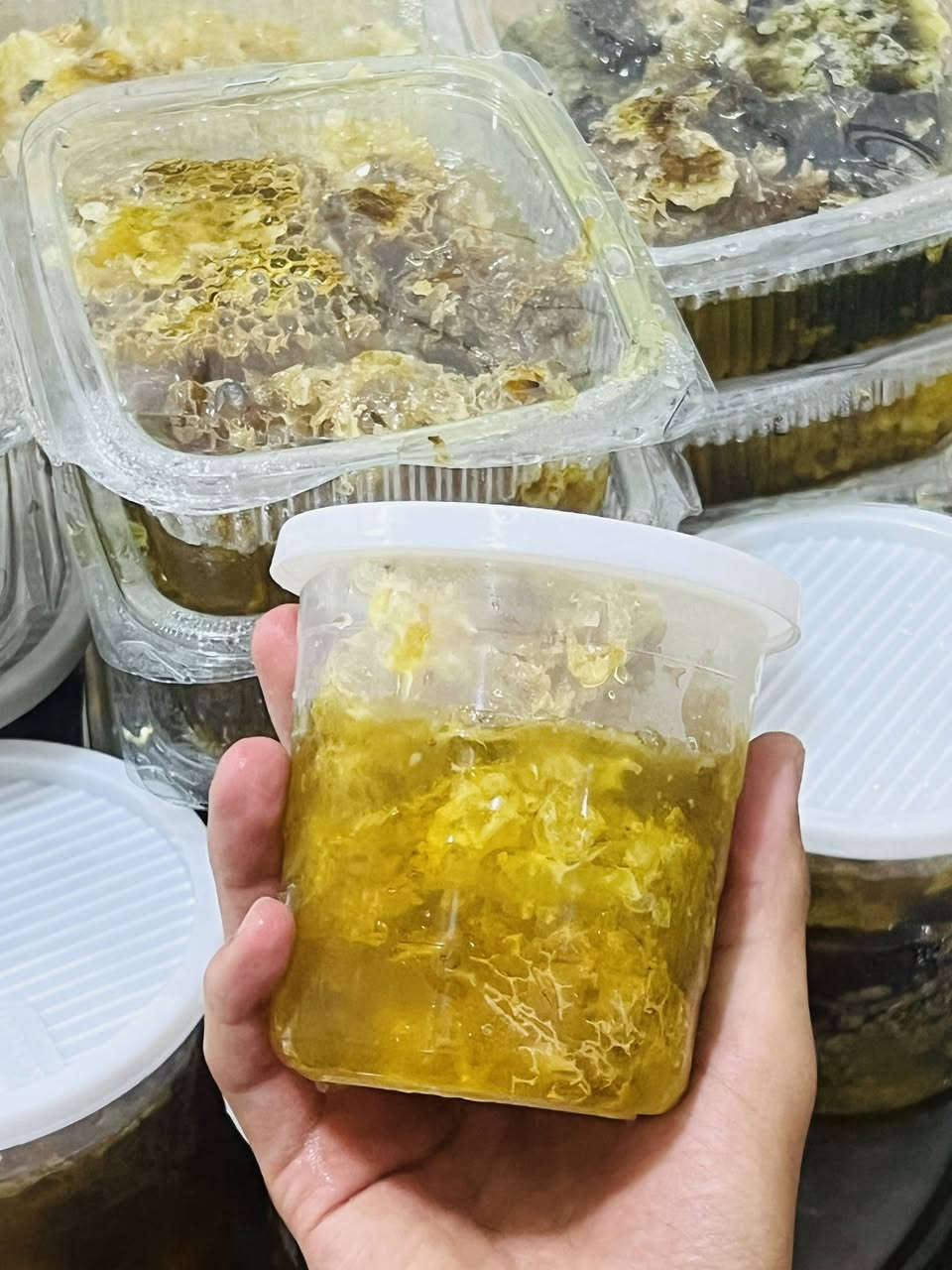 🍯 هەنگوینی عەسڵی سروشتی 🍯
🌿 ١٠٠٪ سروشتی و ڕەسەن
✅ بێ هیچ تێکەڵکردنێک
✅ تامی خۆش و کوالێتی بەرز

💰 نرخ: 50,000 دینار

🚚 گەیاندنمان هەیە بۆ هەموو شارەکانی کوردستان.

📞 ژمارەی مۆبایل: ***********
📲 Snap: bb_9707

📩 بۆ داواکردن و زانیاری زیاتر، پەیوەندیمان پێوە بکەن.

🍯 هەنگوینی سروشتی، تامی سروشت لە هەر قوپێکدا.
Ballen Pshdar Daloy
