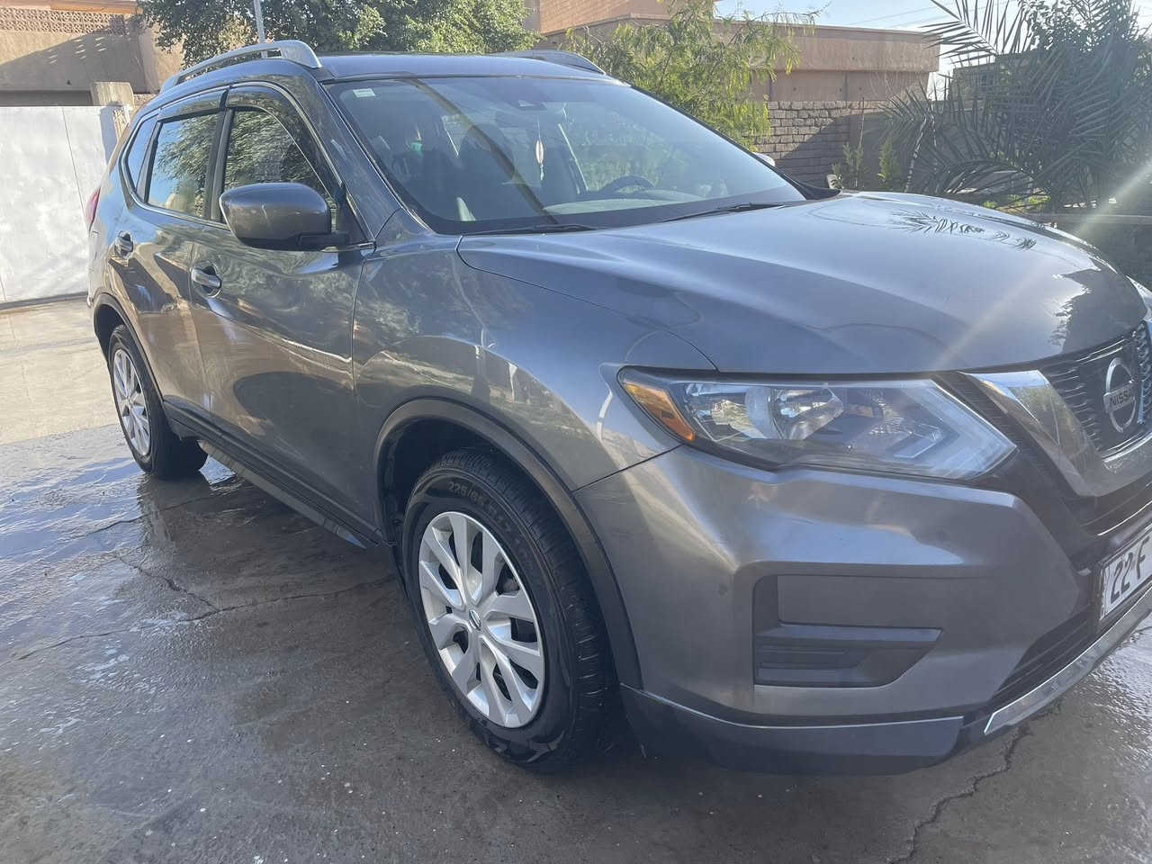 سياره نسيان روج
موديل 2020
اللون فيلي 
الضرر شبر بالبنيد 
ماشيه 106 km
الاستفسار الاتصال على الرقم 
***********
