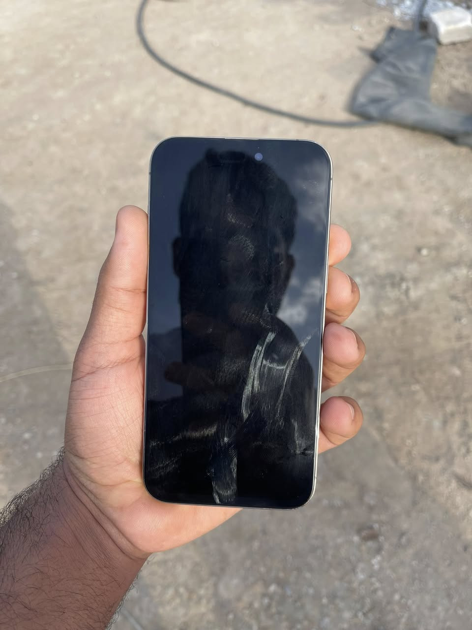 للبيع ايفون 14 برو ماكس سعر 575 وبي مجال
للبيع ايفون 14 برو ماكس سعر 575 وبي مجال 

مواصفاته:

مبدل شاشه 🌹

مبدل بطاريه نوعيه راقيه 🌹

جهاز لون ذهبي 🌹

شنو المشكله المشكله الموجوده بالجهاز ؟

فقط فيس ايدي مايشتغل يسوه 🌹

الملحقات: 

كارتونه ماموجود 🌹

ما ويا شاحنه 🌹

السعر 575 وبي مجال حگ الجيه 

مكاني البصره كرمة علي الخيط الوله 
*********** 

وتحياتي 🌹
