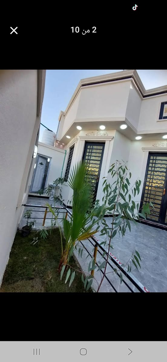 دار سكن حديث وفول مساحة ٢٠٠م غرفتين وصاله ومطبخ وصحيات ديوانيه موزع كراج شارع تبليط ٩متر البصره ابوالخصيب محوله الزهير قرب البهادريه ***********# ابو الخصيب, البصرة
