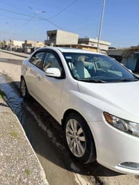 شفتات • ٢٠١٢ • باسمي