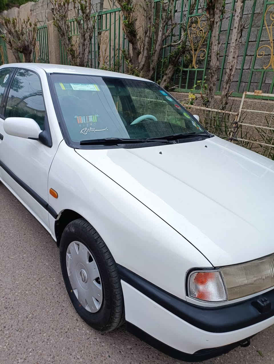 سلام عليكم من رخصة الادمن للبيع نيسان بريميرا موديل 91 اوربي كير عادي محرك 1600رقم كركوك بسمي  هزة جديده دفتر بانزين موجود صبغ قليل ماشية 200 حقيقي موجودة بغداد السعر 50 ورقة  ***********
