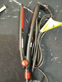 وصول كاوية ومصففة شعر  درجة الحرارة حتى 200  درجة  سعر الجملة   2500 ت...