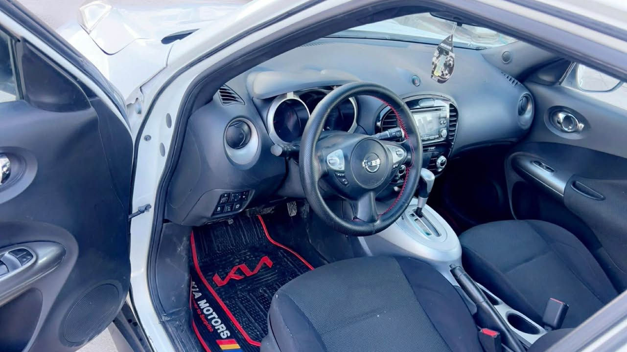 احترامي للآدمن ارجو الموافقه 
الرقمين بيهن واتساب ***********–***********
للبيع نيسان جوك موديل 2013  سعر البيع  82 ورقه 
 كير و محرك نيسان سني كير و محرك وتبريد بشرط طخم امامي خلفي بدون عيب  سياره كلش نظيفه و بدون عيب بيها حزام صبغ جماليه بدون حادث  تحوي و وكاله بشرط    مكان السياره دهوك عقره أربيل, العراق
