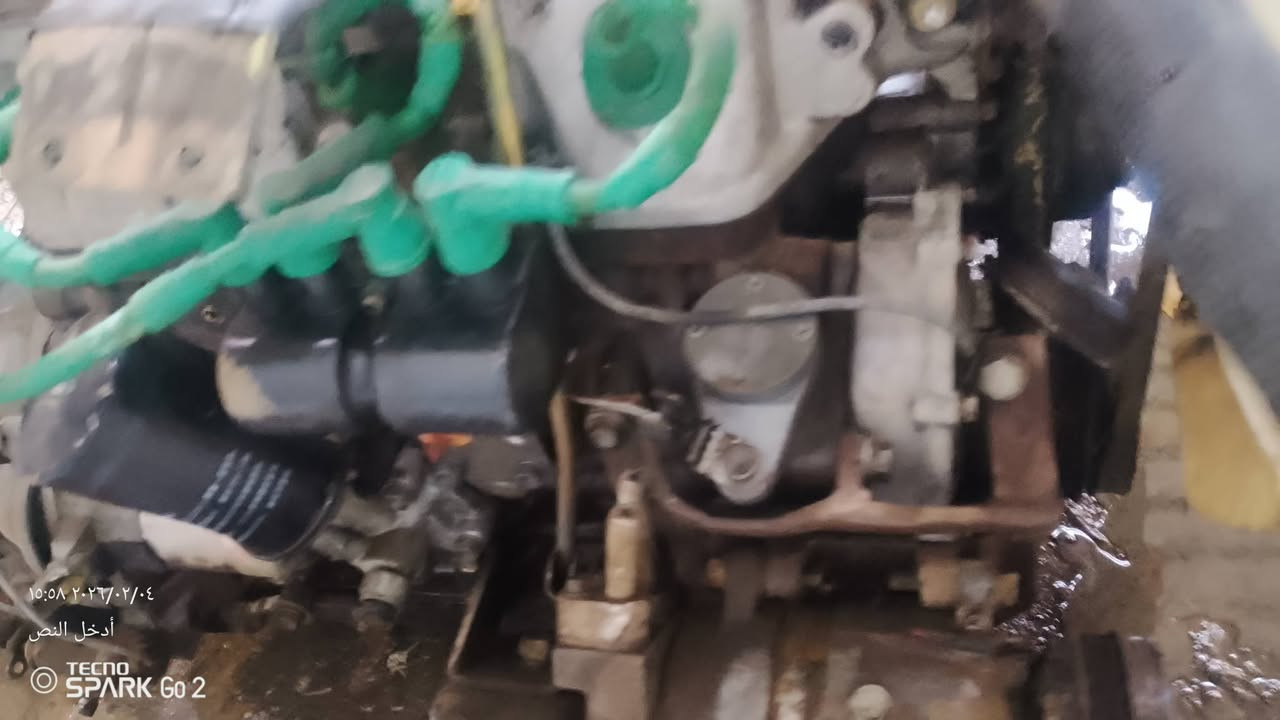 السلام عليكم ماكينه فتون ياباني للبيع مكينه حاويه جديده هي تفرعاتها *********** وشراي يتصل ويدلل
