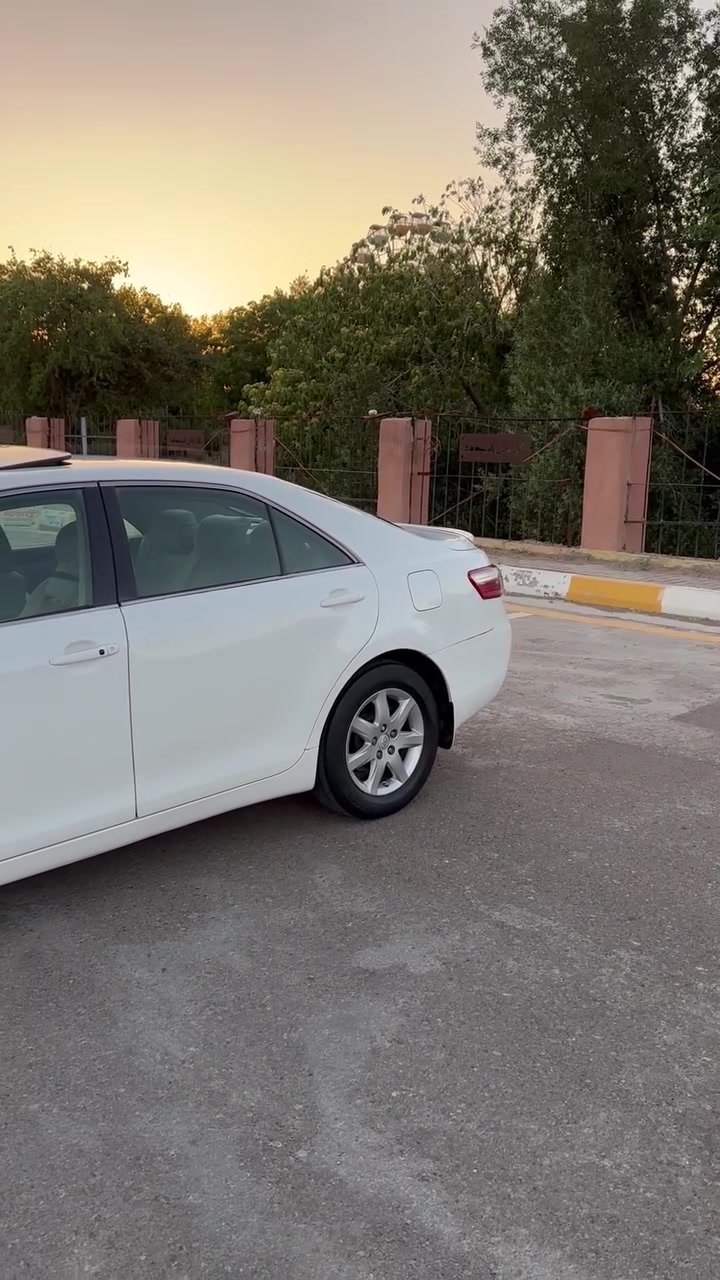 تحية طيبة كامري وارد
امريكي موديل(2007)XLE

فول مواصفات اعلى فئة 

بالكامري بصة تشغيل بصمة 

ابواب بصمة صندوك كشن 

السايق كهرباء كشن السكن 

كهرباء وبالكشانة تدفئة 

تبريد كذالك كشانة جلد

قطعتين تبريد لمس بيانو  تبريد  ثلج تدفئة  نار 🔥 

صاج ملكي بطاين الأبواب 

جلد غرفة السيارة جديدة 

على وضع الشركة  

 رقم بغداد انكليزي بأسمي شخصيآ

تحويل مباشر هزة وسنوية جديدة  

تنتهي بسنة2030  السيارة 

على ايد شخص واحد 

تحكم استرين 

كروز سرعة شاشة تاب كامرة 

خلفية بردة خلفية  سلايد 

روفت طكتين حتى كتلوكات الشركة وياها

 السيارة 

مماشية فقط 139  حقيقي

صدر خلفي امامي اذاين درايم شفتان كهربائيات

كلها شغالة محرك 6 سلندر

3500 محرك خير من الله

شرط بلادي  

لاتنقيص ولا تبخير 

شرط والكير بلادي مبدل جديد وبي وصل الضمان وخير من الله 

تشتغل خرسة  السيارة دهن 

مبدل جديد اصلي نوزلات 

جديدة  شاد مؤسسة بلكات 

جديدة مجاول جديدة 

منظومة البانزين جديدة 

السيارة متصرف عليها فلس 

شرط حادثها البابين الصفحه اليمين فقط ومرشوشة احزام جمالية مكفولة من اللغد والشواصي شرط البجم كبس والحوض بلادي   

افحص وين تحب افحص وللعلم بيها سونار   

مكان السيارة الأنبار 

فلوجة اقرة التفاصيل  وخابر

ني السعر (106$)  بدون 

مراوس بدون قسط بدون 

وعدة للأستفسار

(***********)
