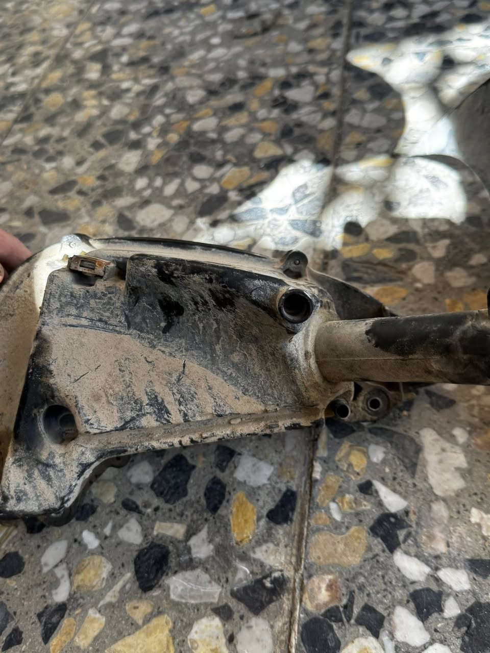 سلام عليكم عدي غراض لهاي الدراجه اسمها Yamaha Jog ZR 
هل موجود غراض كلهن بلاد قيم بل يرضي الله وخذ مكاني كربلاء هاذه رقمي *********** 
الدراجه معروفه غراضها واسعارهن
